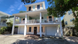 A vacation rental on Tybee Island close to top things to do at night.